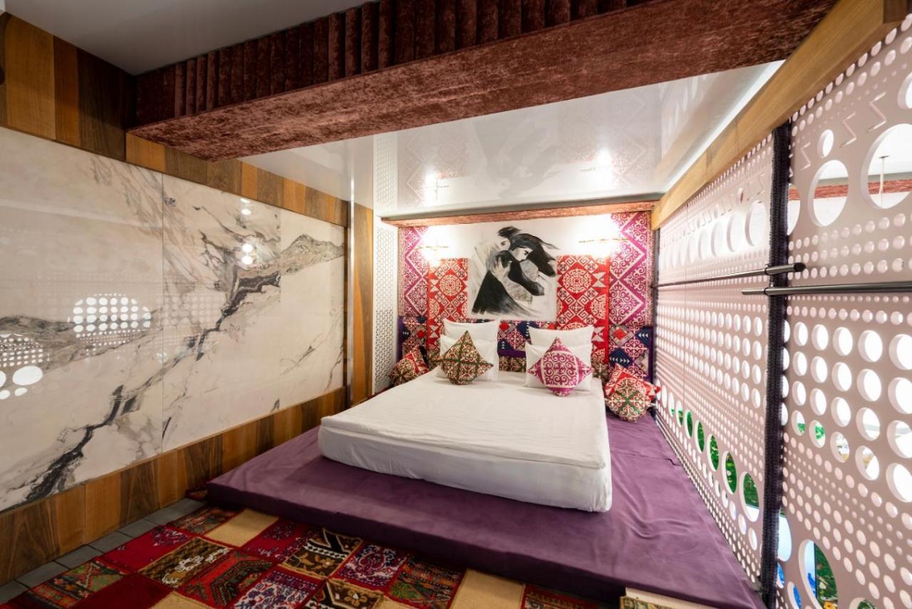 Inn Ozz 卡拉甘达 外观 照片